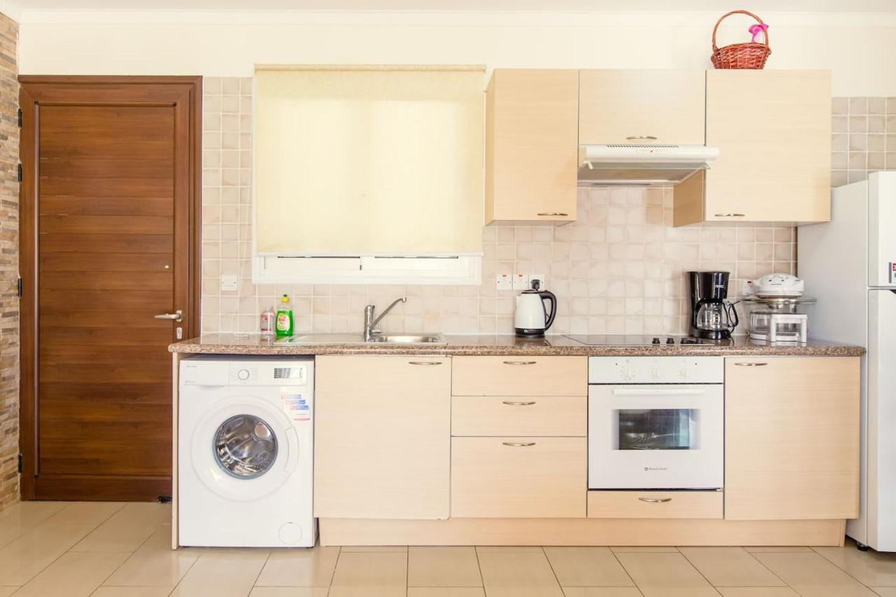 Nissi 3 Pool Access Garden Apartment 아이아 나파 외부 사진